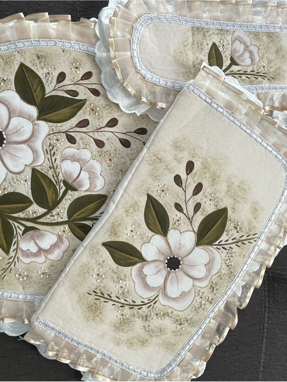 Floral Embroidered Beige Kitchen Linen Set - Cream Floral Design